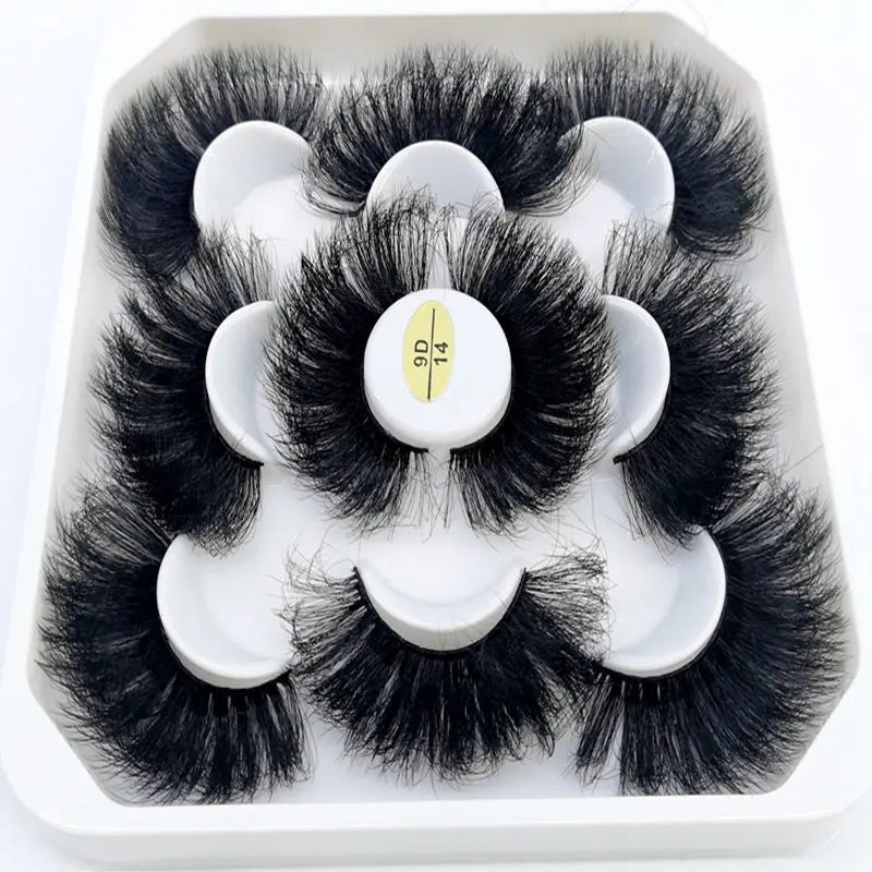 Dramatic Eye Lash