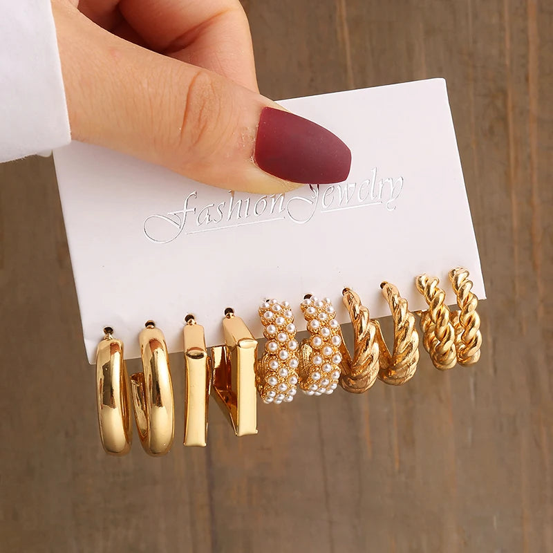 Pearl Dangling Earring Mix