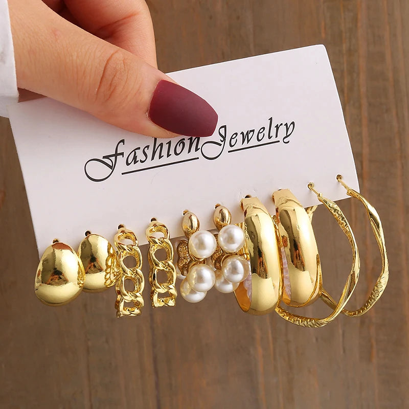 Pearl Dangling Earring Mix