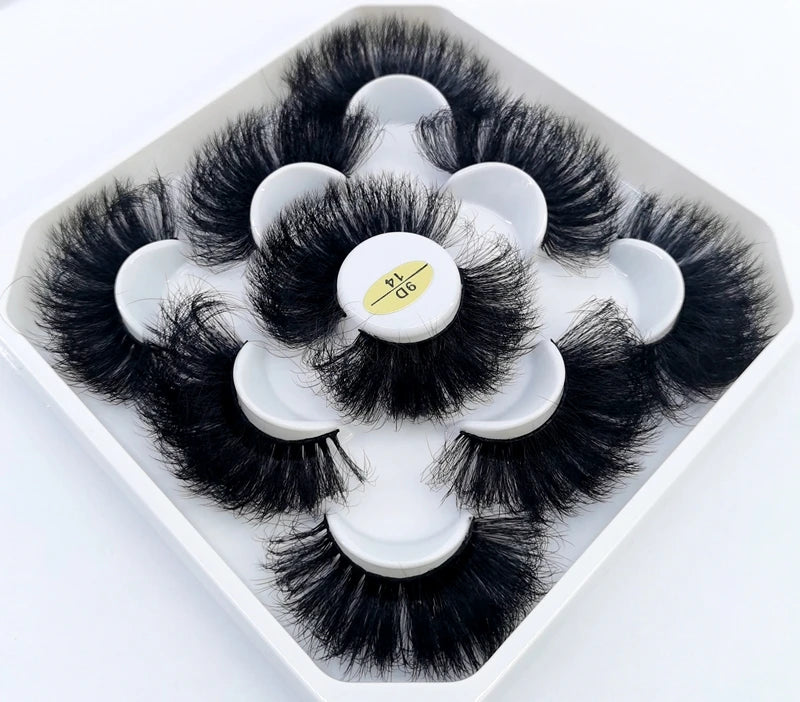 Dramatic Eye Lash