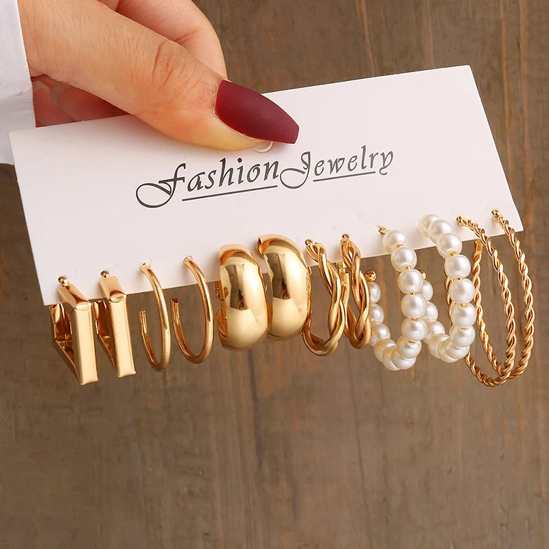 Pearl Dangling Earring Mix